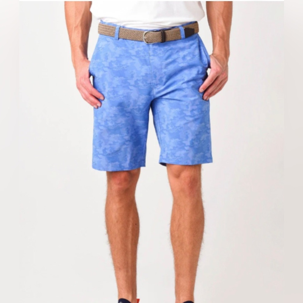 Peter Millar Crown Sport Shackleford Shorts Mens 40 Blue Camo Performance Golf